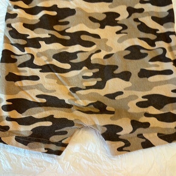 Carter’s | Child of Mine Baby Boys Camouflage Summer Romper 12M - Picture 10 of 11